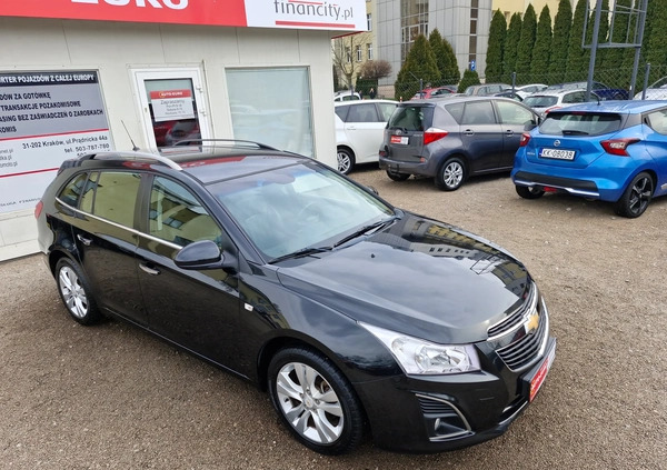 Chevrolet Cruze cena 32900 przebieg: 177000, rok produkcji 2013 z Piława Górna małe 781